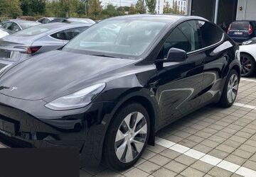 Tesla Model Y 60.538 km 32.500 &euro; Obertraubling 93083