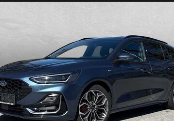 Ford Focus 29.500 km 22.995 &euro; Regensburg 93059