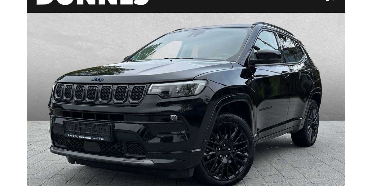 Jeep Compass 73.100 km 27.890 &euro; Regensburg 93059