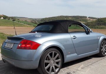 Audi TT 111.000 km 9.990 &euro; Pettendorf 93186