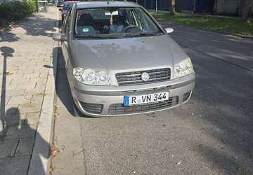 Fiat Punto 203.000 km 600 &euro; Regensburg 93049