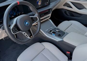 BMW i4 22.586 km 56.990 &euro; Rohr i. NB (bei Regensburg) 93352