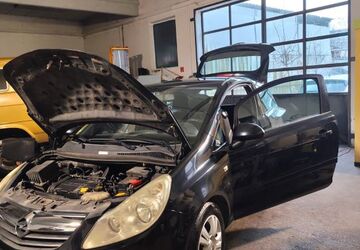 Opel Corsa 228.616 km 2.300 &euro; Geiselhöring 94333