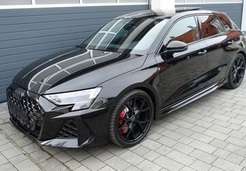 Audi RS3 8.540 km 65.450 &euro; Langquaid 84085