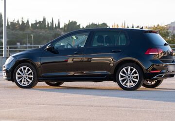 VW Golf 142.000 km 15.000 &euro; Regensburg 93051