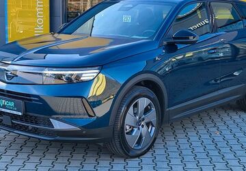 Opel Grandland (X) 17.841 km 24.460 &euro; Kelheim 93309