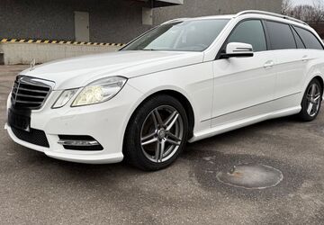 Mercedes-Benz E 200 199.999 km 10.900 &euro; Nittendorf 93152