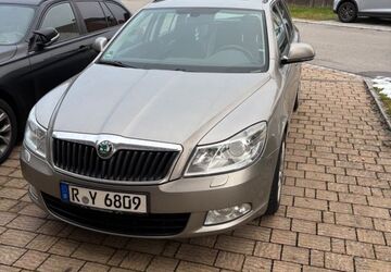 Skoda Octavia 105.000 km 8.500 &euro; Painten 93351
