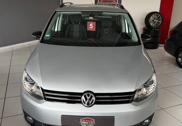 VW Touran 190.000 km 6.599 &euro; Kelheim 93309