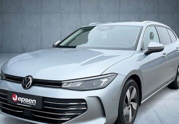 VW Passat 25.495 km 35.370 &euro; Neutraubling 93073