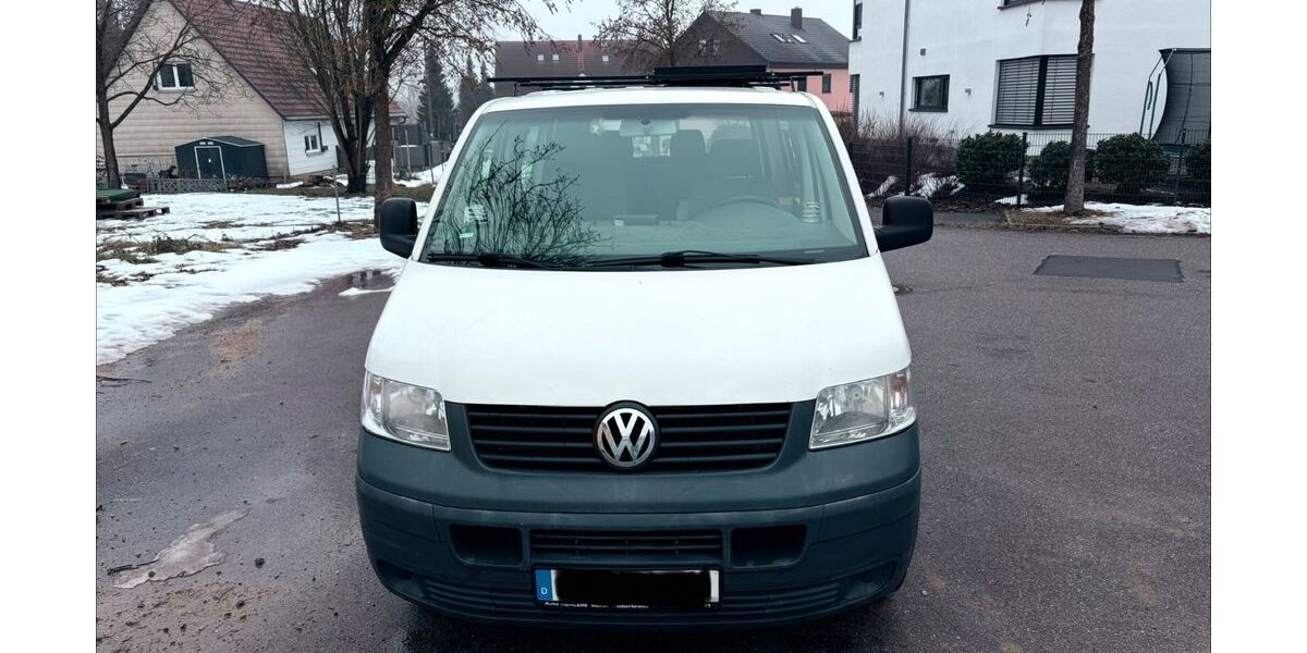 VW T5 andere 278.000 km 9.000 &euro; Regensburg 93055