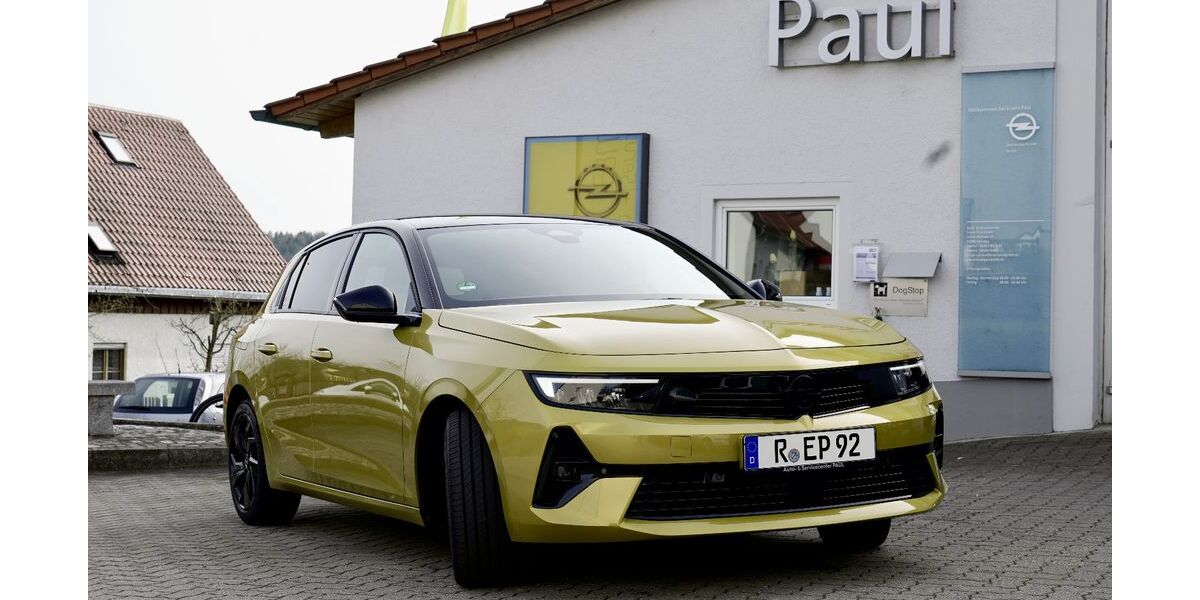 Opel Astra 22.200 km 21.900 &euro; Pentling 93080