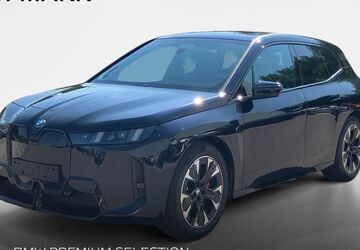 BMW iX 25.446 km 71.942 &euro; Regensburg 93055