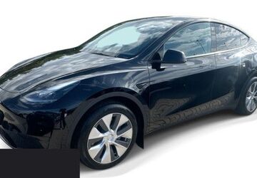 Tesla Model Y 46.486 km 30.600 &euro; Obertraubling 93083