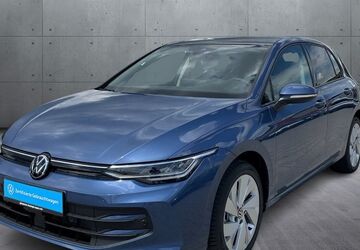 VW Golf 9.204 km 23.970 &euro; Saal a.d. Donau 93342