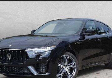 Maserati Levante 5.000 km 88.290 &euro; Regensburg 93059