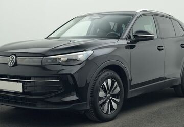 VW Tiguan 25.280 km 35.350 &euro; Regensburg 93055