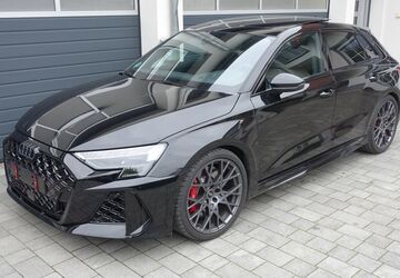 Audi RS3 6.300 km 67.450 &euro; Langquaid 84085