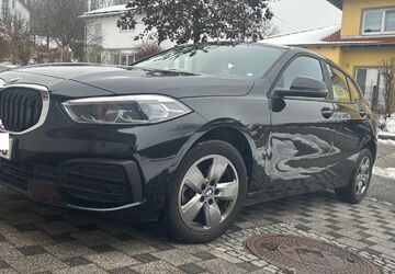 BMW 118 5.845 km 22.800 &euro; Bad Abbach 93077