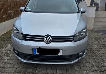 VW Touran 210.607 km 7.300 &euro; Maxhütte-Haidhof 93142