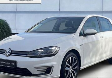 VW Golf 61.100 km 14.290 &euro; Wörth a. Donau 93086