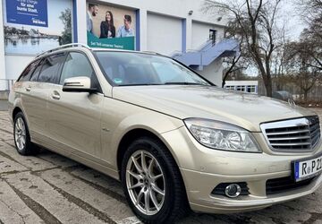 Mercedes-Benz C 220 244.000 km 5.300 &euro; Barcelona 08025