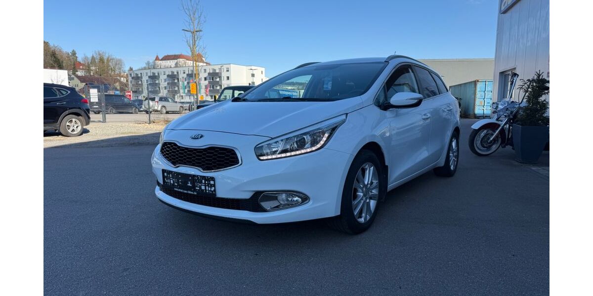 Kia ceed Sportswagon 180.000 km 7.900 &euro; Wörth an der Donau 93086