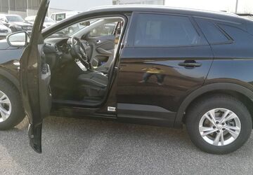 Opel Grandland (X) 55.000 km 22.990 &euro; Mallersdorf-Pfaffenberg 84066