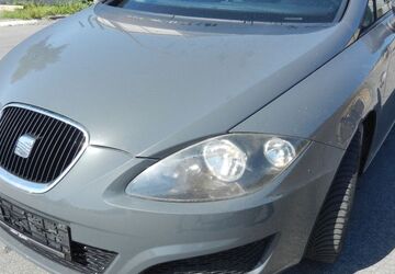 Seat Leon 153.300 km 2.400 &euro; Regensburg 93057