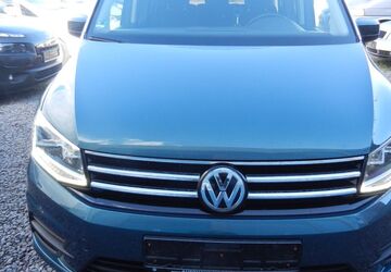 VW Caddy 209.000 km 9.900 &euro; Regensburg 93057