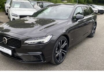 Volvo V90 16.990 km 44.490 &euro; Neutraubling 93073