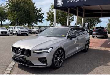 Volvo V60 57.350 km 41.390 &euro; Regensburg 93055