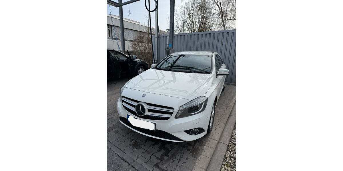 Mercedes-Benz A 180 159.000 km 10.600 &euro; Regensburg 93055