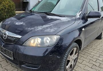 Mazda 2 254.600 km 999 &euro; Regensburg 93057