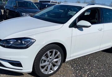 VW Golf 200.000 km 13.500 &euro; Regensburg 93057