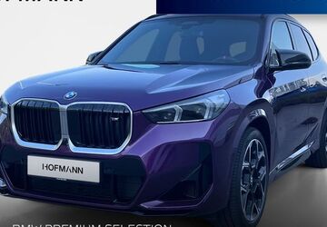 BMW X1 6.900 km 63.660 &euro; Regensburg 93055