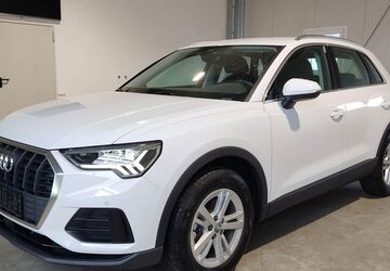Audi Q3 17.500 km 28.990 &euro; Wörth an der Donau 93086