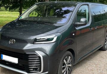 Toyota Proace (Verso) 30.000 km 36.750 &euro; Kallmünz 93183