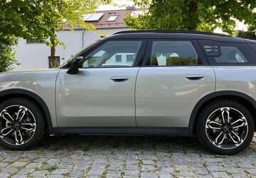 Mini Countryman E 24.024 km 31.250 &euro; Bad Abbach, M 93077