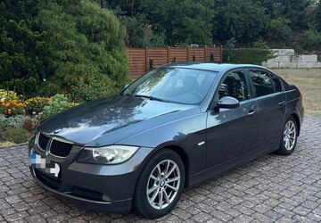 BMW 318 209.900 km 3.499 &euro; Regensburg 93051