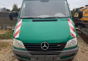 Mercedes-Benz Sprinter 220.000 km 4.900 &euro; Regensburg 93055