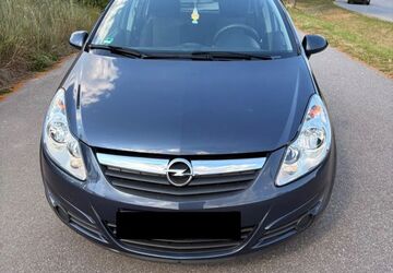Opel Corsa 107.000 km 2.800 &euro; Regensburg 93055