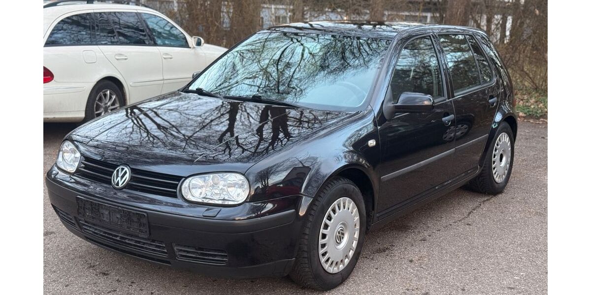 VW Golf 169.000 km 2.900 &euro; Regensburg 93953