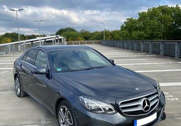 Mercedes-Benz E 200 182.000 km 12.900 &euro; Neutraubling 93073