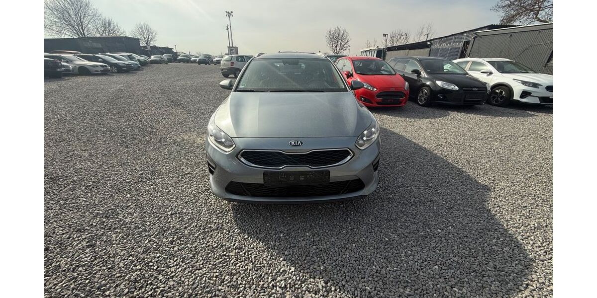 Kia ceed Sportswagon 175.500 km 8.999 &euro; Regensburg 93055