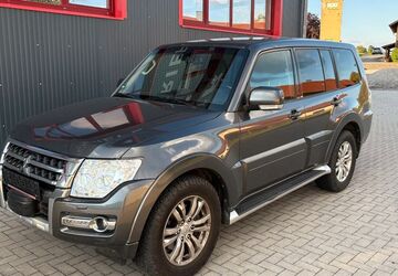 Mitsubishi Pajero 164.400 km 25.000 &euro; Walderbach 93194