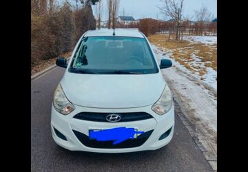 Hyundai i10 101.616 km 2.599 &euro; Regensburg 93055