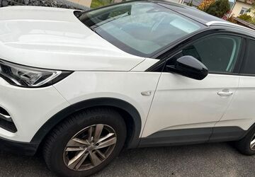 Opel Grandland (X) 128.000 km 12.400 &euro; Maxhütte-Haidhof 93142