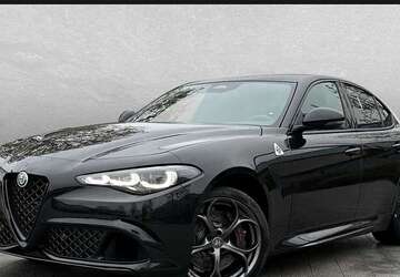 Alfa Romeo Giulia 1.550 km 75.490 &euro; Regensburg 93059