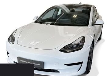 Tesla Model 3 45.874 km 28.500 &euro; Obertraubling 93083